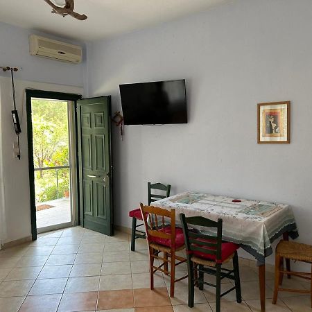 Orange Tree Garden Apartment เปฟโกโฮรี ภายนอก รูปภาพ