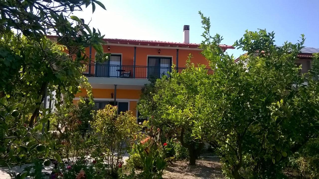 Orange Tree Garden Apartment เปฟโกโฮรี ภายนอก รูปภาพ
